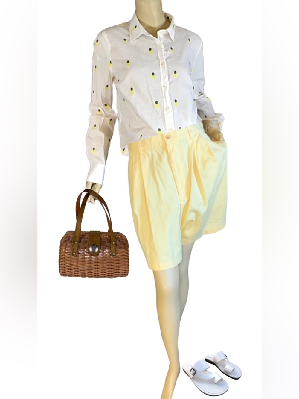 VINTAGE 1990'S POLO RALPH LAUREN YELLOW COTTON PLEATED WALKING SHORTS (10)